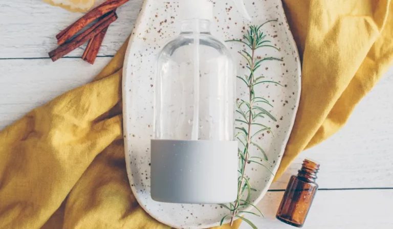 essential oil cleaning spray bottle