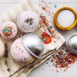 bath bombs with supplies to make them