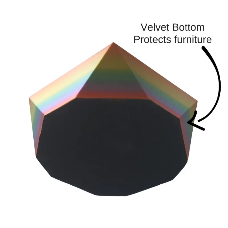 3d printed oil holder in rainbow with a velvet bottom