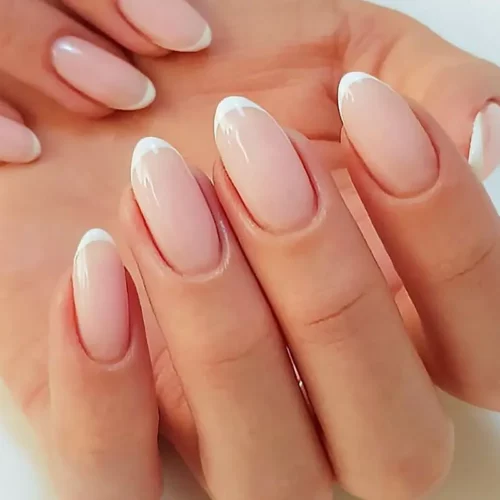 woman's hand with healthy nails