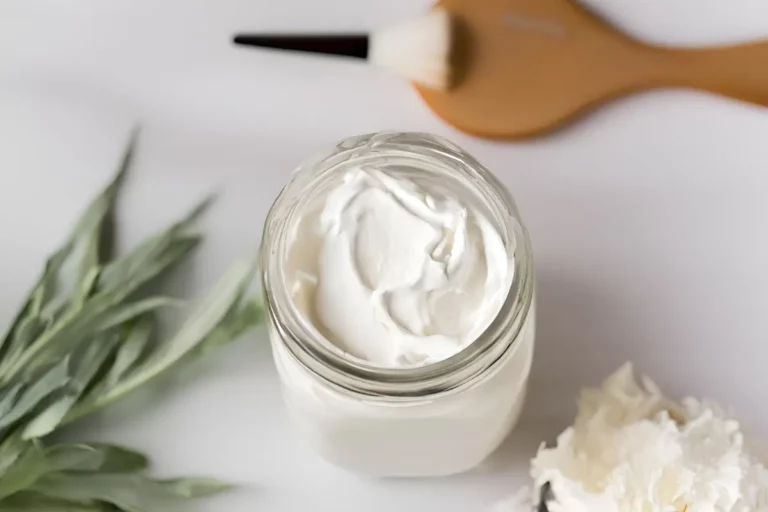 jar of natural homemade shaving cream