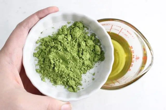 Green Tea Matcha Face Cream step2a