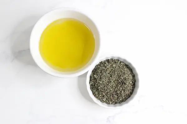 bug repellant balm 2