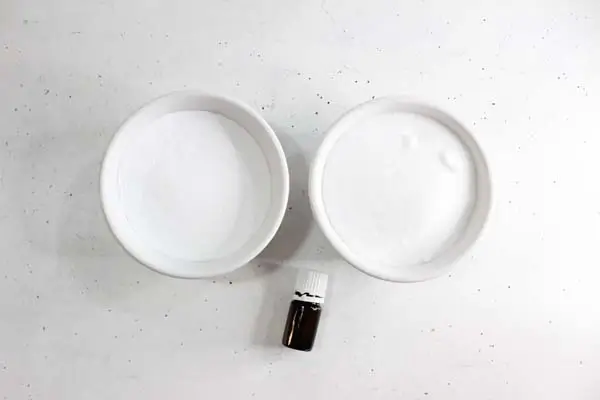 DIY Natural Toilet Bowl Cleaner Recipe 17 toilet cleaner 7