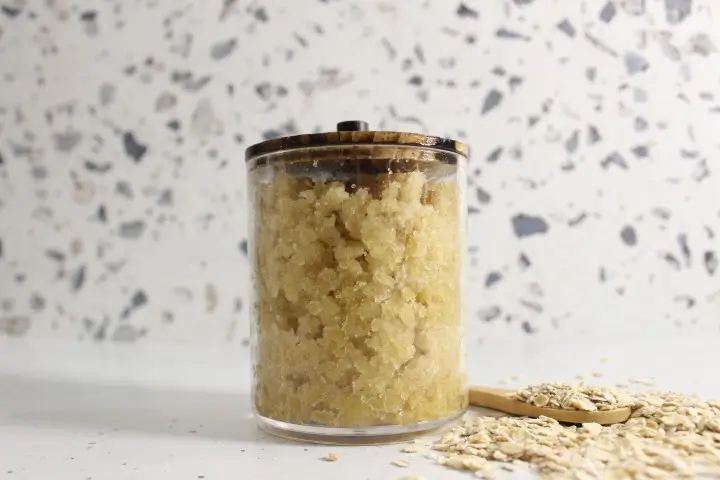 oatmeal sugar scrub 7