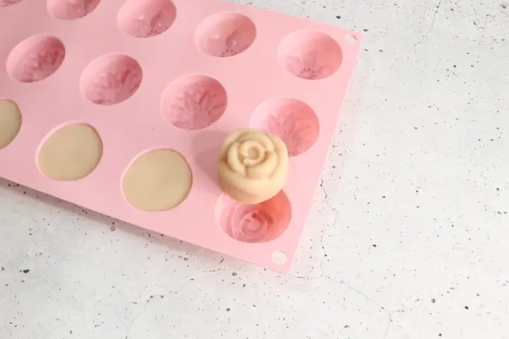 Moisturizing Rose Lotion Bars DIY Recipe 23 rose lotion bars 3
