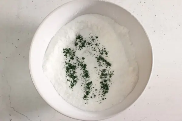 Charming Christmas Tree Bath Bombs Recipe 19 DIY Christmas Tree Bath Bomb 6